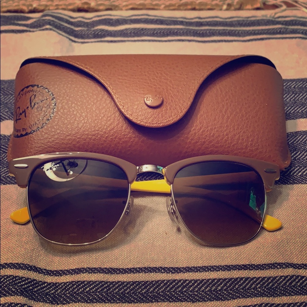 Like brand new Rayban Clubmasters